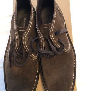 John Varvatos USA, Suede Chester Chuka Boots - Size: 8.5 US & Colour: Dark Brown